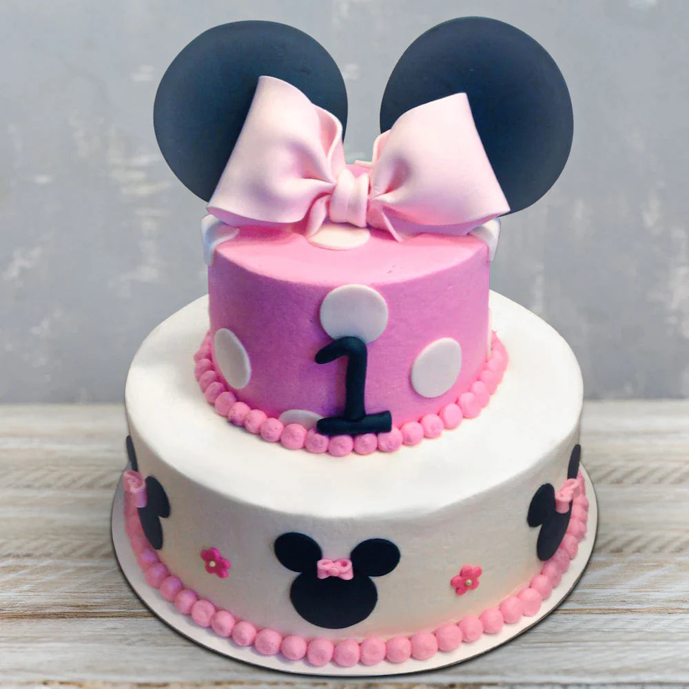 Pretty in Pink Minnie Cake