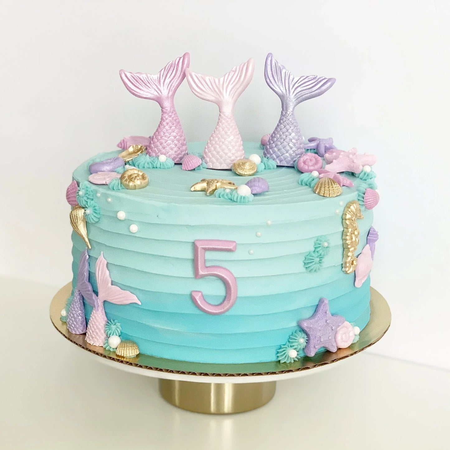 Mermaid Tail Fantasy Cake